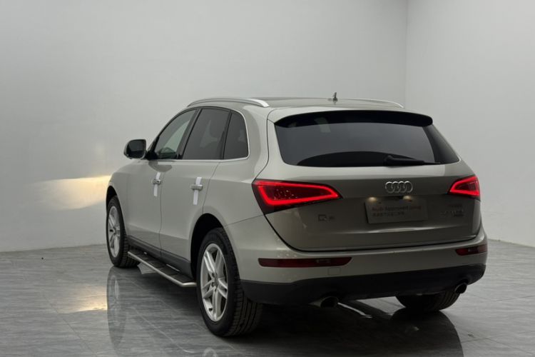 Used Audi Q5 2017 40 TFSI Comfort Model Exterior 3