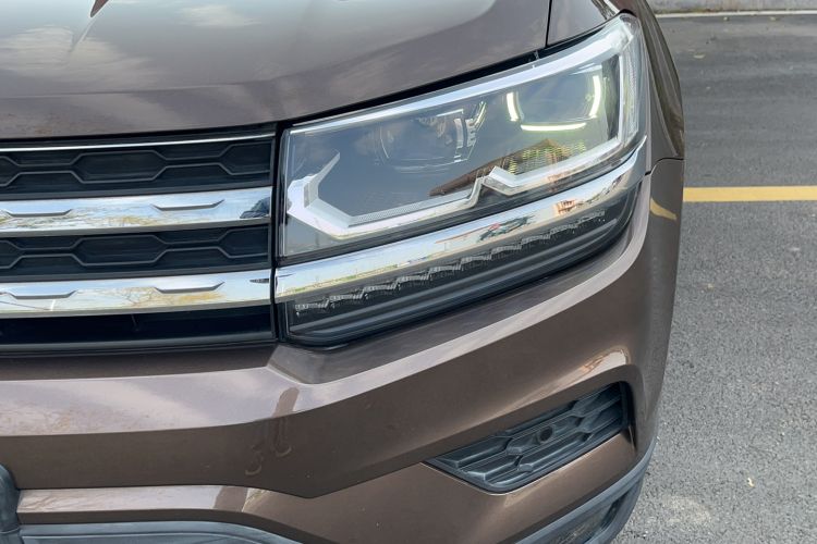 Used Volkswagen Tharu 2019 330TSI Four-Wheel Drive Flagship Model China VI Standard
