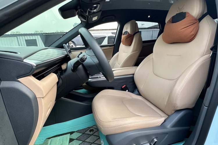 Used ARCFOX Alpha T5 2024 520 MAX