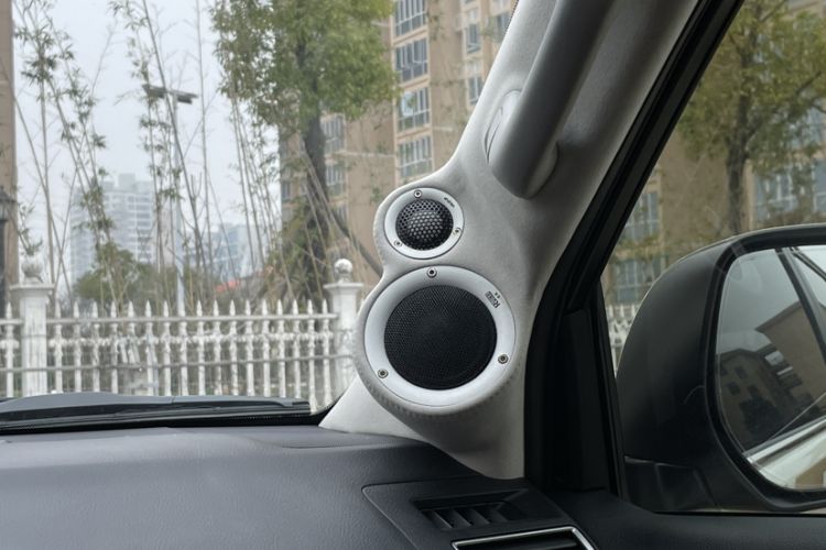 Used Toyota Prado 2019 3.5L Automatic TX-L Deluxe Edition with Rear-Mounted Spare Tire
