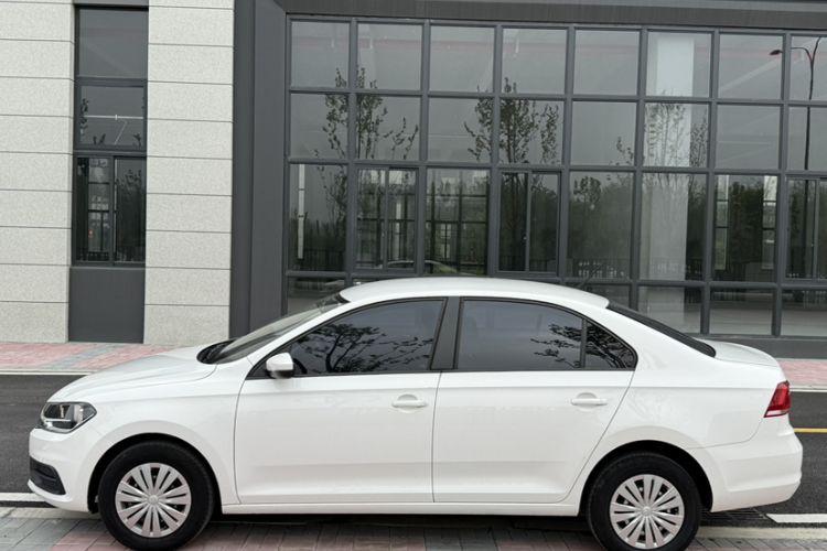 Used Volkswagen Santana 2019 1.5L Manual Fashion Edition China VI Standard Exterior 2