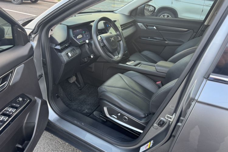 Used XPeng G3 2019 Smart Edition Interior 5