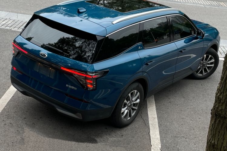 Used Ford Edge 2023 Ford Explorer L 2.0T EcoBoost Two-Wheel Drive 7-Seater Luxury Model
