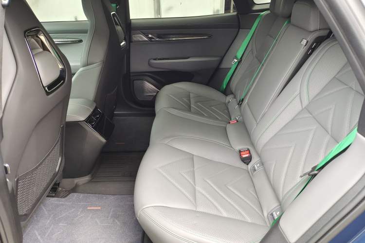 Used Zeekr 001 2023 WE Edition 100 kWh
