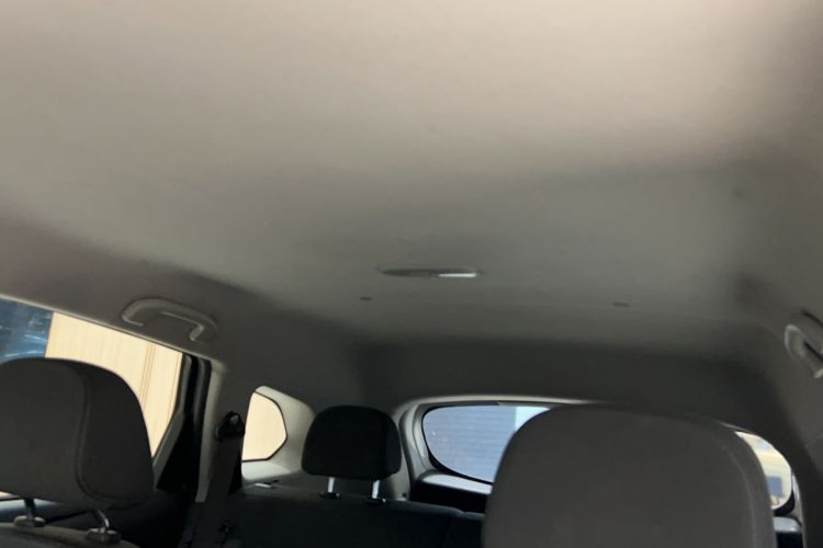 Used Venucia T70 2016 2.0L Manual RuiQu Version
