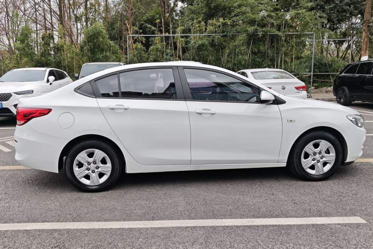 Used Chevrolet Cavalier 2019 320 Manual Enjoyment Edition