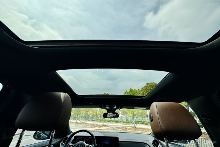 Used Mercedes-Benz GLB 2022 Second Facelift GLB 200 Fashion Edition Headliner