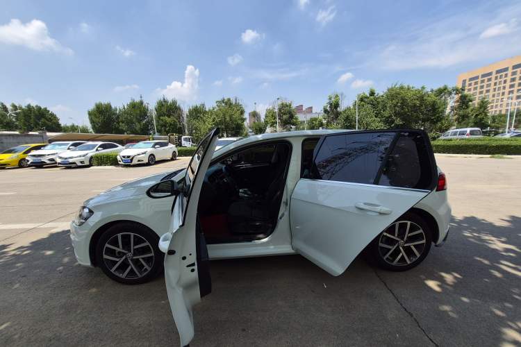 Used Volkswagen Golf 2020 Zhiai Edition 280TSI DSG Comfort Model