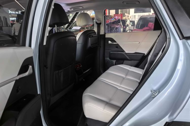 Used Hyundai ix35 2023 Musso 2.0L Flagship Edition TOP