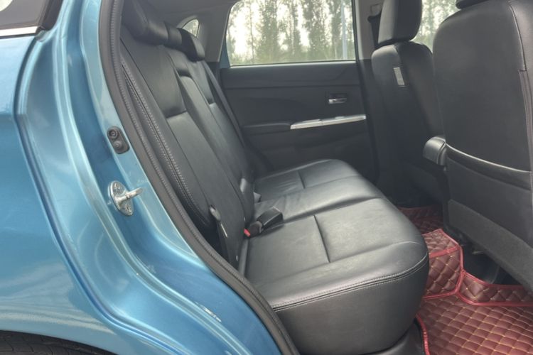 Used Mitsubishi ASX 2013 2.0L CVT Two-Wheel Drive Luxury Edition