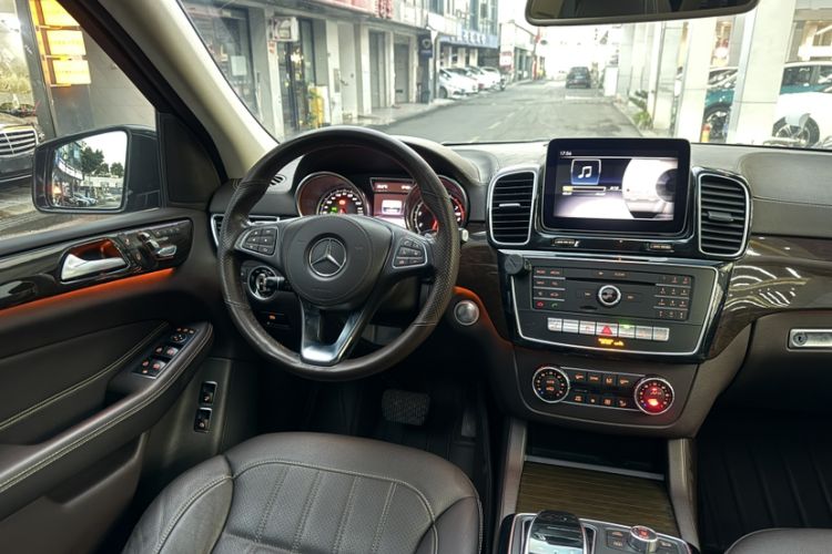 Used Mercedes-Benz GLS 2018 Refreshed GLS 400 4MATIC Dynamic Edition
