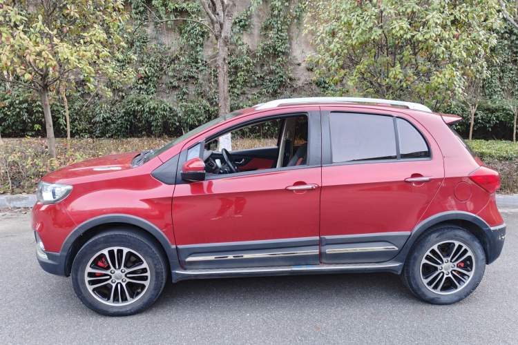 Used Haval H1 2016 Revised Version Blue Badge 1.5L AMT Luxury Edition