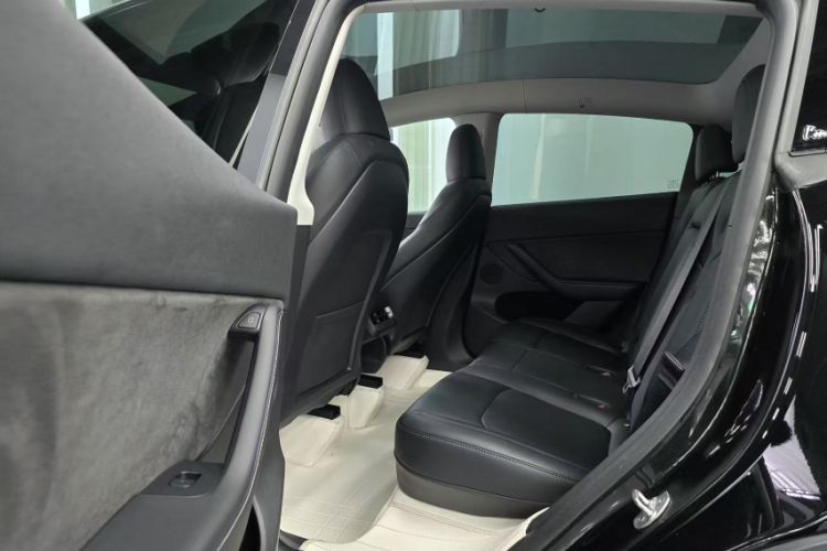 Used Tesla Model Y 2024 Rear-Wheel-Drive Version