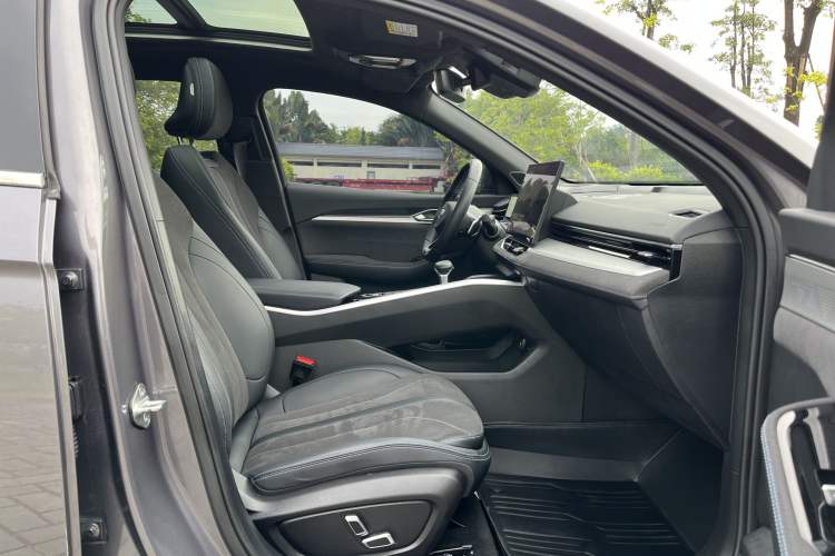 Used Geely Auto Preface 2025 Dongfang Yao 2.0TD Moonlight Edition
