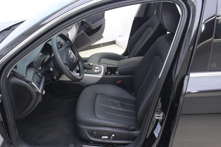 Used Audi A6L 2018 30th Anniversary Edition TFSI Trendy Model
