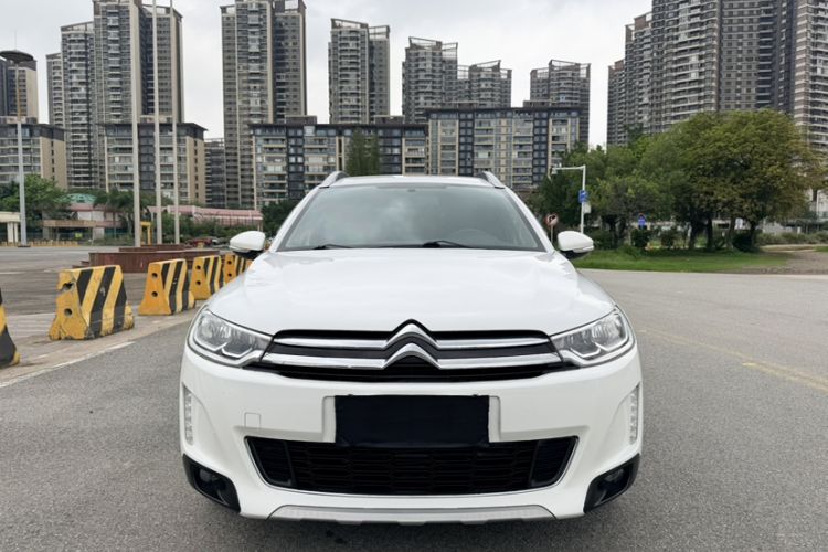 Used Citroen C3-XR 2015 1.6L Automatic Pioneer Model Exterior 4