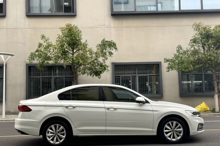 Used Volkswagen Bora 2021 1.5L Automatic Comfort Smart Connect Edition Exterior 6