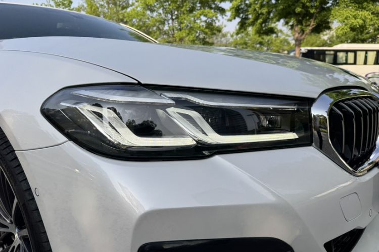 Used BMW 5 Series 2022 530Li Leading Model M Sport Package