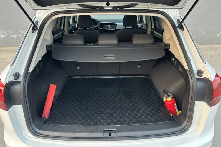 Used Volkswagen Tayron 2020 330TSI Two-Wheel Drive Luxury Smart Connectivity Version
