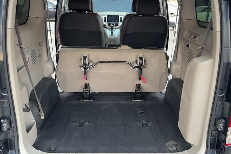 Used Nissan NV200 2014 1.6L CVT Zunya Model China IV Standard