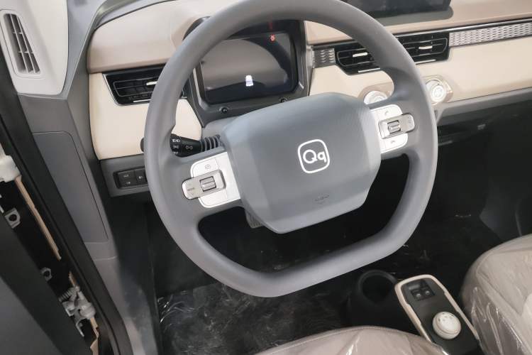 Used Chery New Energy QQ Ice Cream 2024 Facelifted 205km Sundae