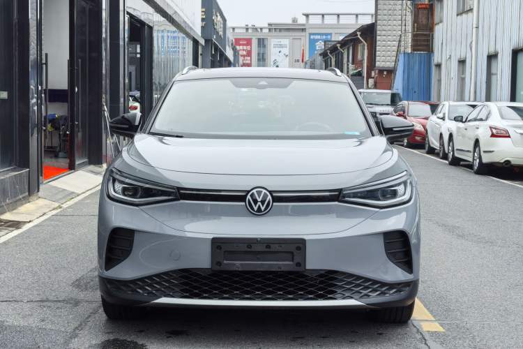 Used Volkswagen ID.4 CROZZ 2021 Long-Range PRO Two-Wheel Drive Version