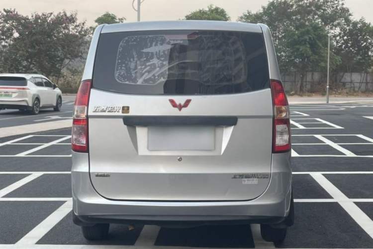 Used Wuling Hongguang 2014 1.5L Base Version