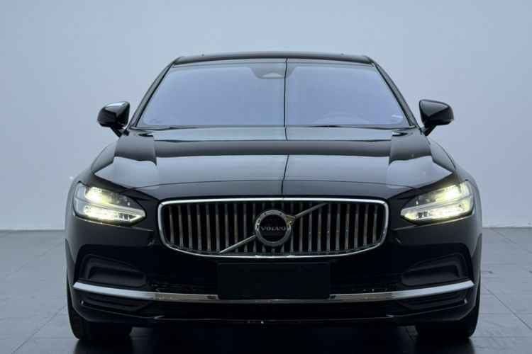 Used Volvo S90 2023 B5 Zhiyuan Luxury Edition