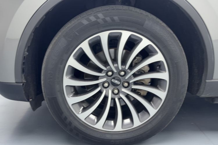 Used Lincoln Aviator 2020 3.0T V6 All-Wheel-Drive Premium Edition Exterior 5