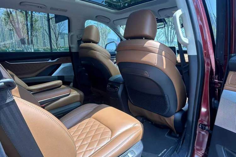 Used SAIC MAXUS D90 2017 2.0T Automatic All-Wheel Drive Sirius Interior 8