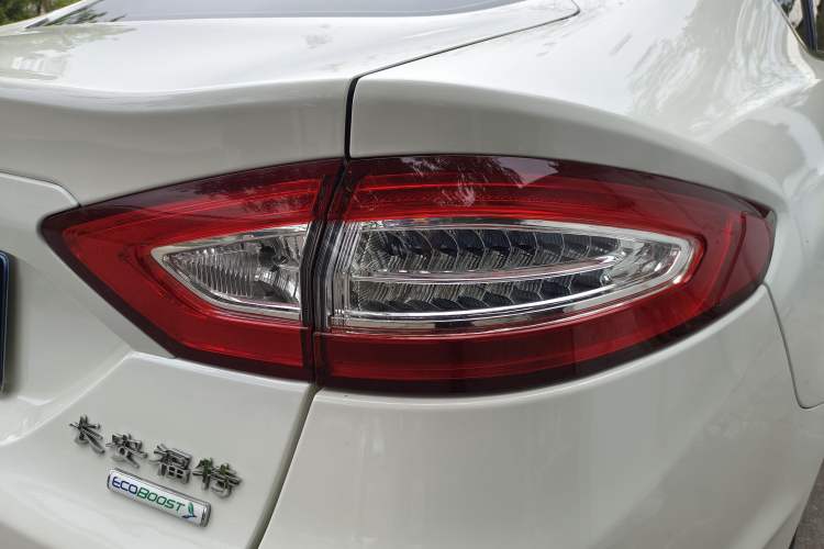 Used Ford Mondeo 2013 2.0L GTDi 200 Fashion Edition