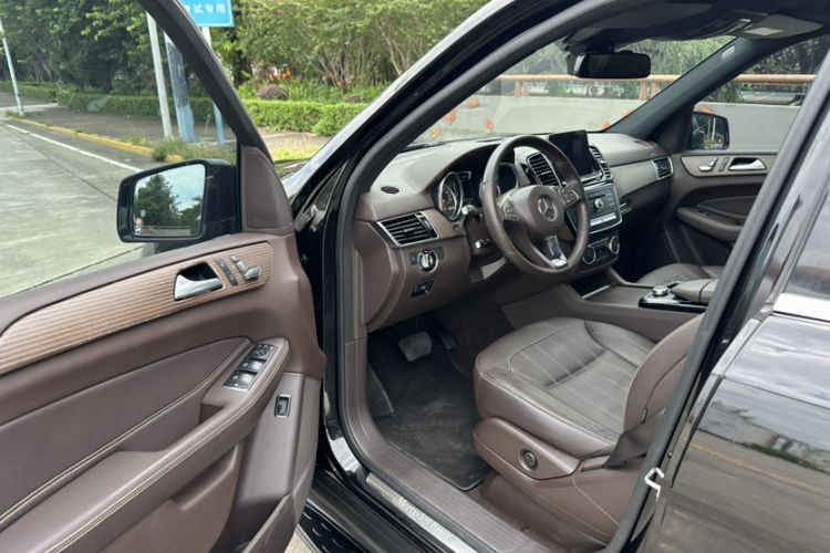 Used Mercedes-Benz GLE 2019 GLE 320 4MATIC Dynamic Edition Prestige Model
