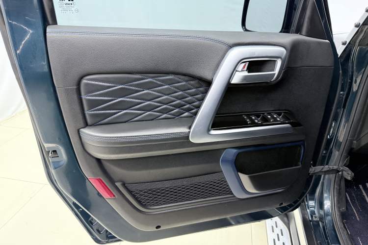 Used BAIC Off-Road BJ40 2020 2.0T Automatic Four-Wheel Drive Urban Hunter Edition Chivalrous Type