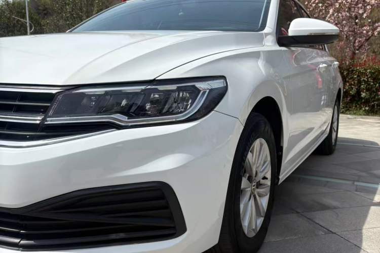 Used Volkswagen Bora 2020 1.5L Automatic Fashion Edition
