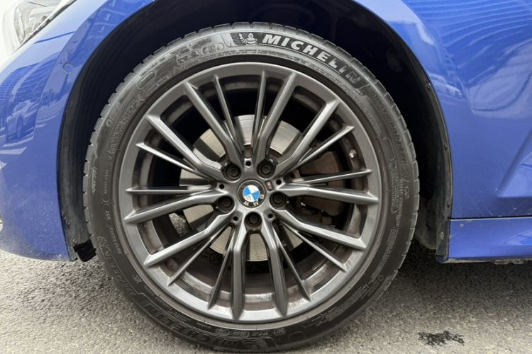 Used BMW 3 Series 2022 Restyled 330Li xDrive M Sport Night Edition Package Exterior 7