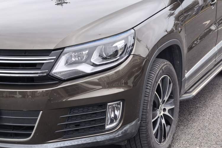 Used Volkswagen Tiguan 2015 1.8TSI Automatic Two-Wheel Drive Luxury Model Left Front Headlight