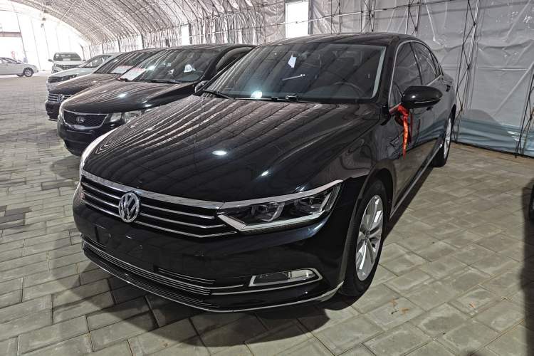 Used Volkswagen Magotan 2018 330TSI DSG Luxury Model