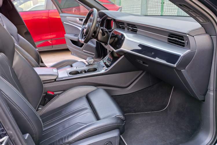 Used Audi A6 (Import) 2022 allroad quattro Explorer 55 TFSI Prestige Off-Road Model