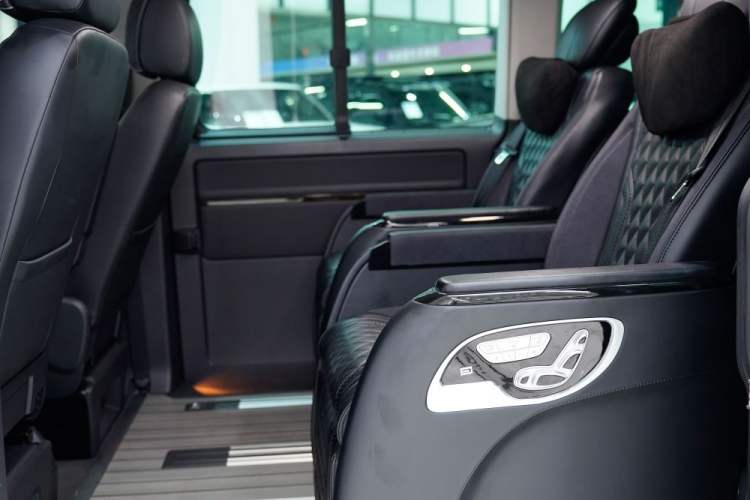 Used Volkswagen Multivan 2019 2.0 TSI 4x4 Prestige Edition 7-Seater
