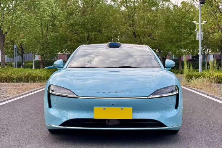 Used Hima Luxeed S7 2025 785 km Ultra Exterior 5