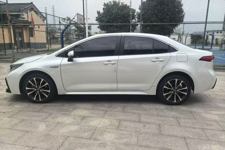 Used Toyota Levin 2021 Dual-Motor 1.8H E-CVT Sport Edition
