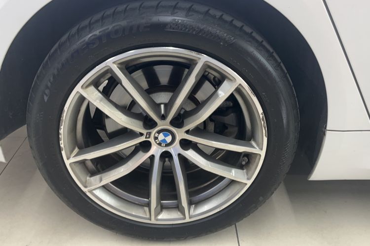 Used BMW 5 Series 2020 525Li M Sport Package Exterior 1