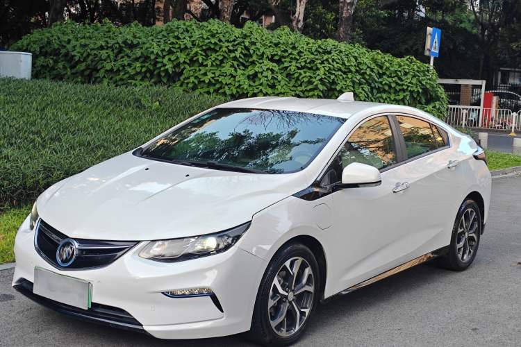 Used Buick VELITE 5 2017 Stylish Extended-Range Model