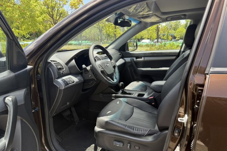 Used Kia Sorento 2013 2.2T 7-seat Diesel Luxury Edition
