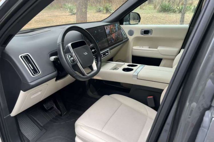Used Li Auto L9 2022 Max model Interior 5