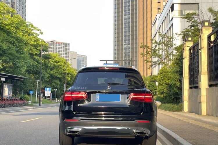 Used Mercedes-Benz GLC 2016 GLC 200 4MATIC

