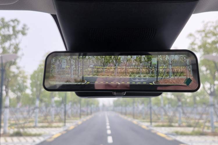 Used Honda P7 2025 Rear-Drive Long-Range Pro