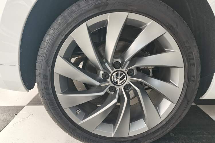 Used Volkswagen FAW-Volkswagen CC 2023 380TSI Striking Edition
