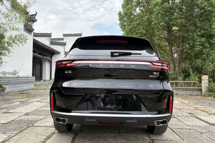 Used EXEED Lingyun 2025 300T Two-Wheel Drive Starry Edition