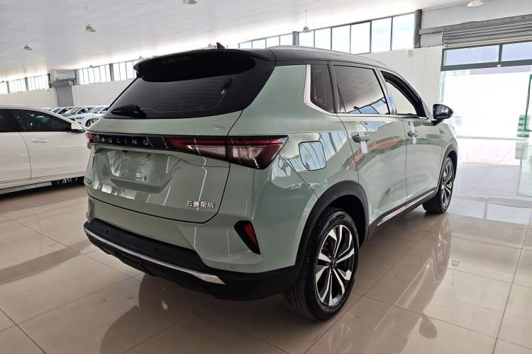 Used Wuling Asta 2021 1.5T CVT Starlight Edition